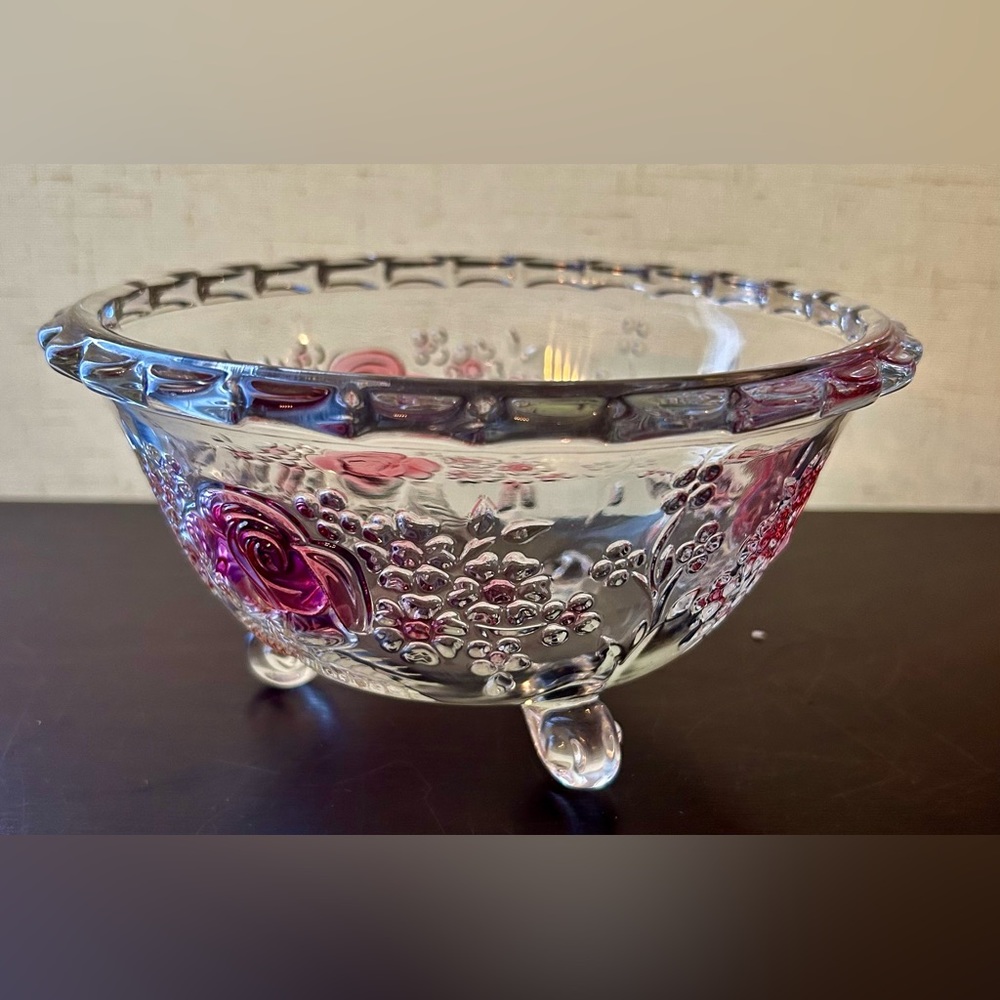 Vintage Walther Glas.  7” Glass, footed Bowl with Roses